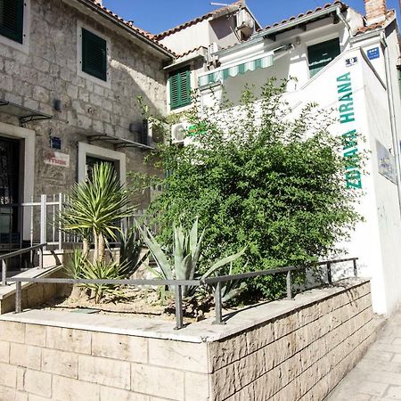Apartments Kuca Mala Split Zewnętrze zdjęcie