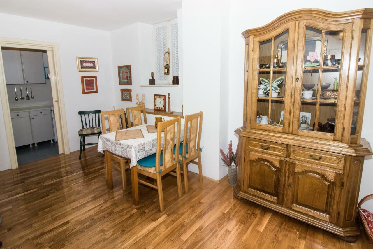 Apartments Kuca Mala Split Zewnętrze zdjęcie
