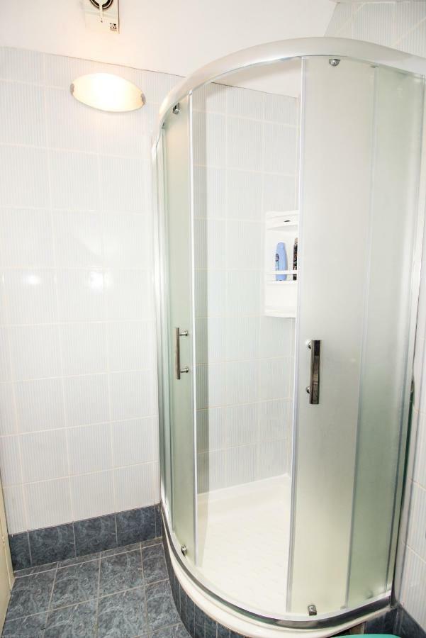 Apartments Kuca Mala Split Zewnętrze zdjęcie