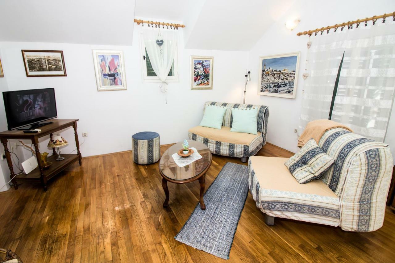 Apartments Kuca Mala Split Zewnętrze zdjęcie