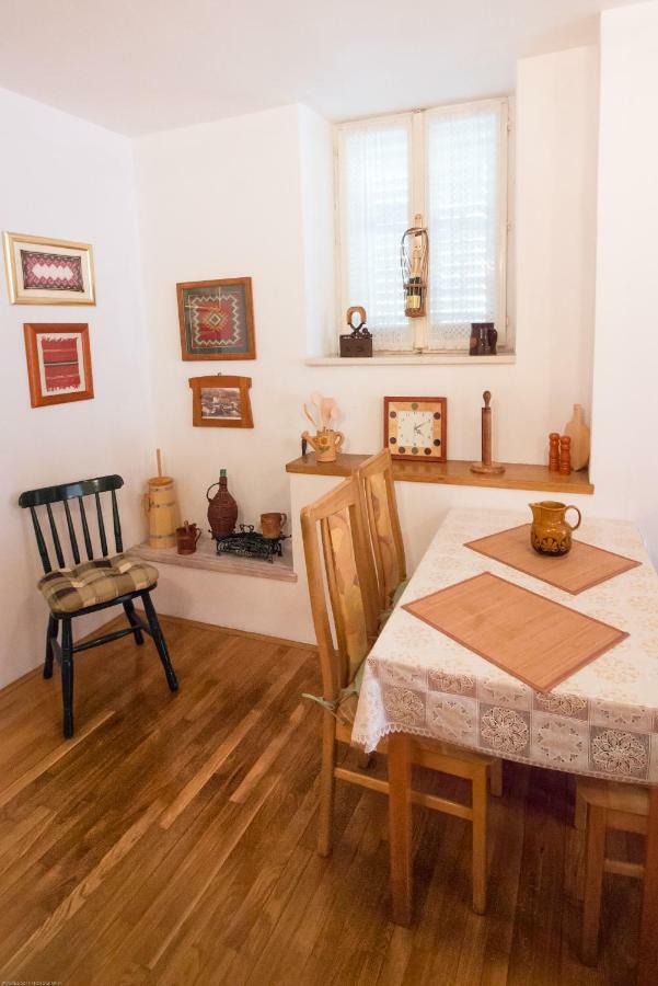 Apartments Kuca Mala Split Zewnętrze zdjęcie